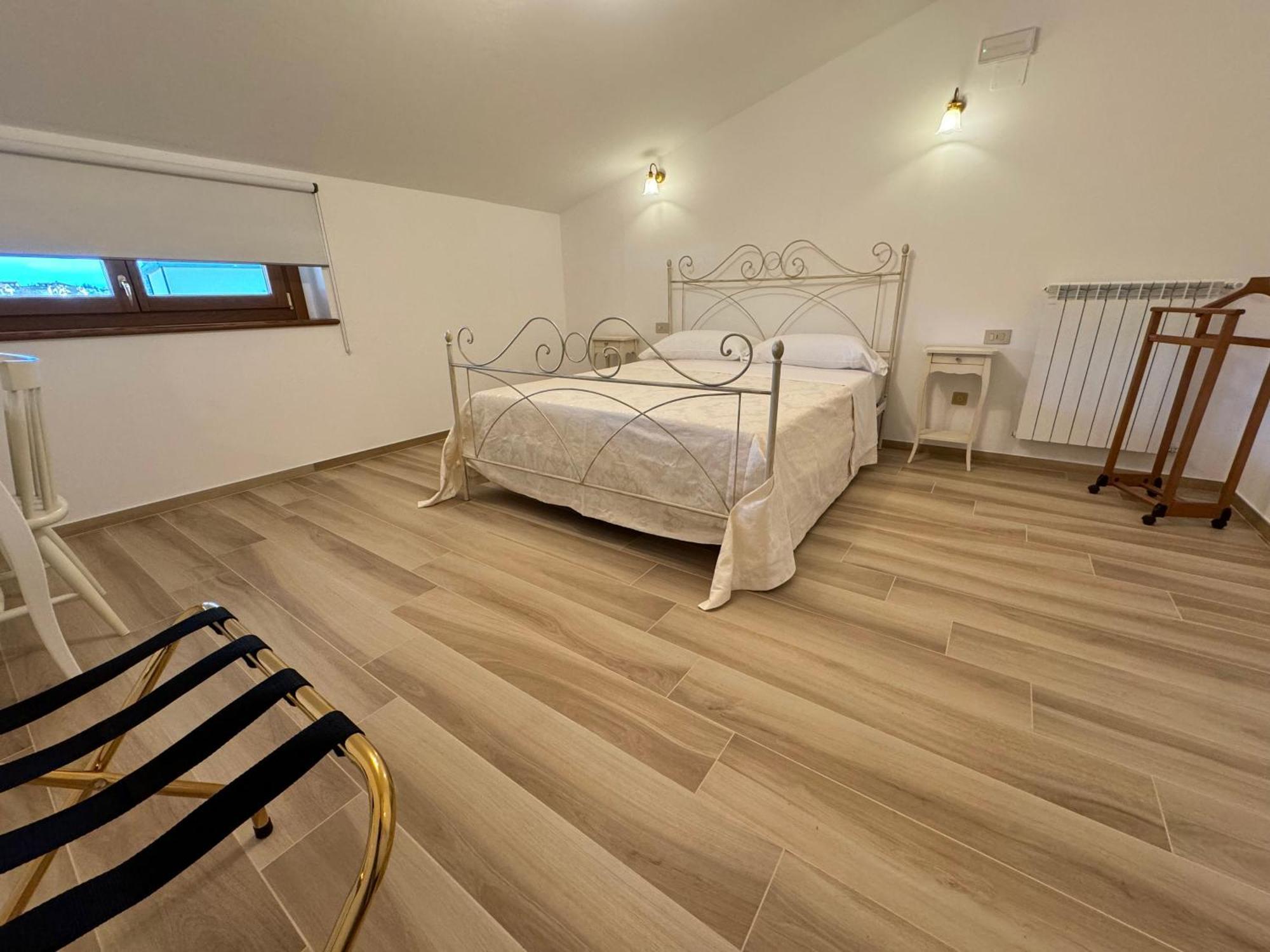 Villa Emilia ฟอสซาเชเซีย ภายนอก รูปภาพ
