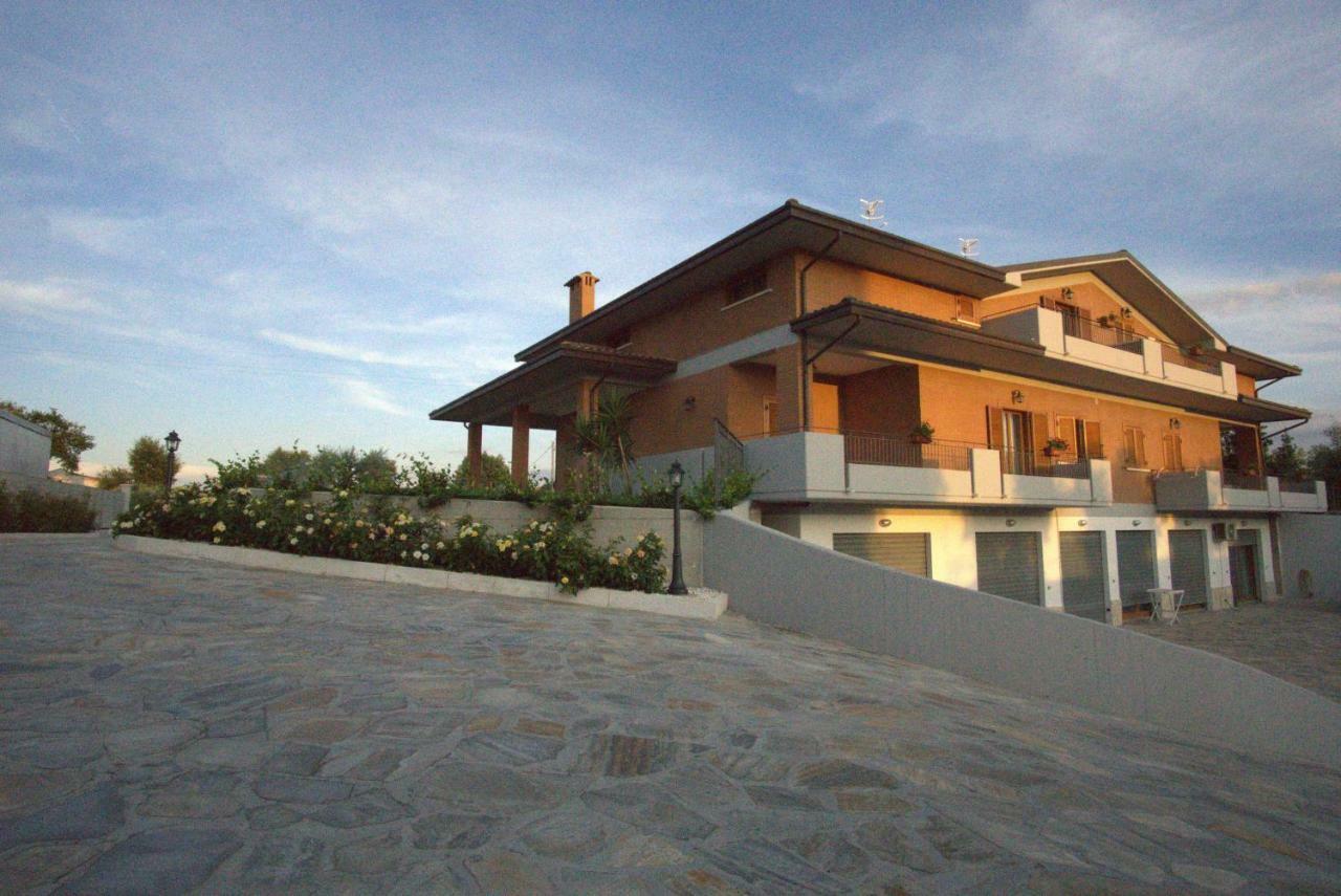 Villa Emilia ฟอสซาเชเซีย ภายนอก รูปภาพ