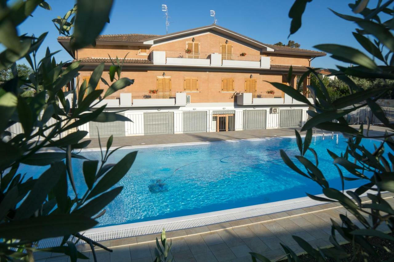 Villa Emilia ฟอสซาเชเซีย ภายนอก รูปภาพ