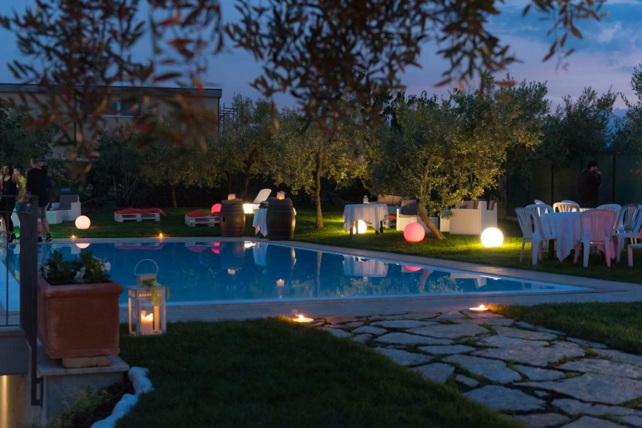 Villa Emilia ฟอสซาเชเซีย ภายนอก รูปภาพ