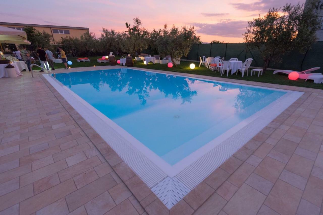 Villa Emilia ฟอสซาเชเซีย ภายนอก รูปภาพ