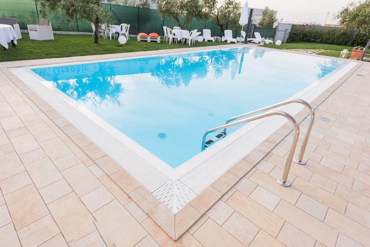 Villa Emilia ฟอสซาเชเซีย ภายนอก รูปภาพ